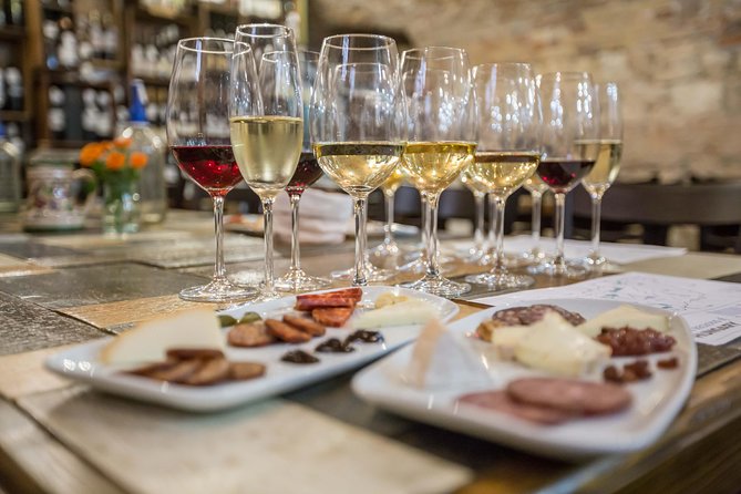 Evening Wine, Cheese, & Charcuterie Tasting in Budapest - The two-hour flow: eight wines, eight pairings, one clear lesson