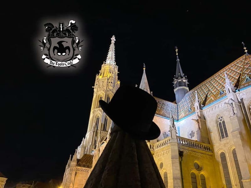 FoolsCode: EscapeRoom/Sightseeing tour with Actor Tourguide - Landmarks as Clue Stations, Not Random Stops
