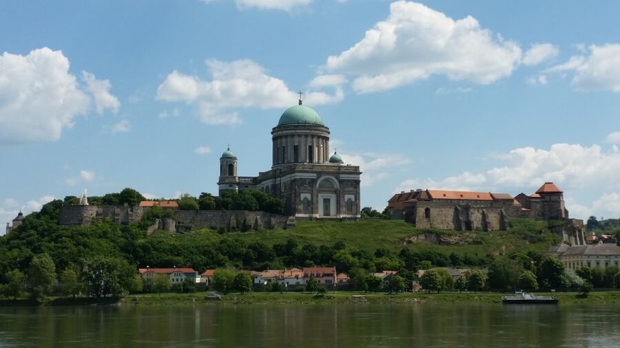 From Budapest: Danube Bend Full-Day Private Tour with Lunch - Esztergom Basilica, Hungary’s Biggest Church Stop