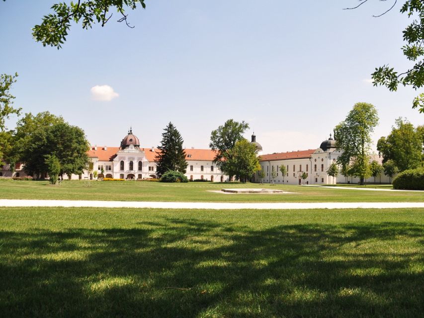 From Budapest: Gödöllő Royal Sissi Guided Tour - Your Guide Makes the Day: What to Expect From Different Personalities