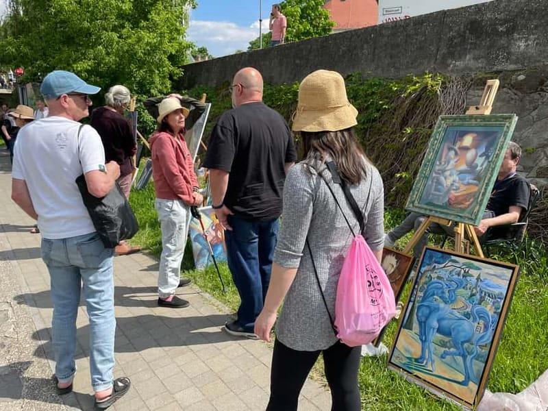 From Budapest: Szentendre Day Trip with Street Food - Who this tour suits best