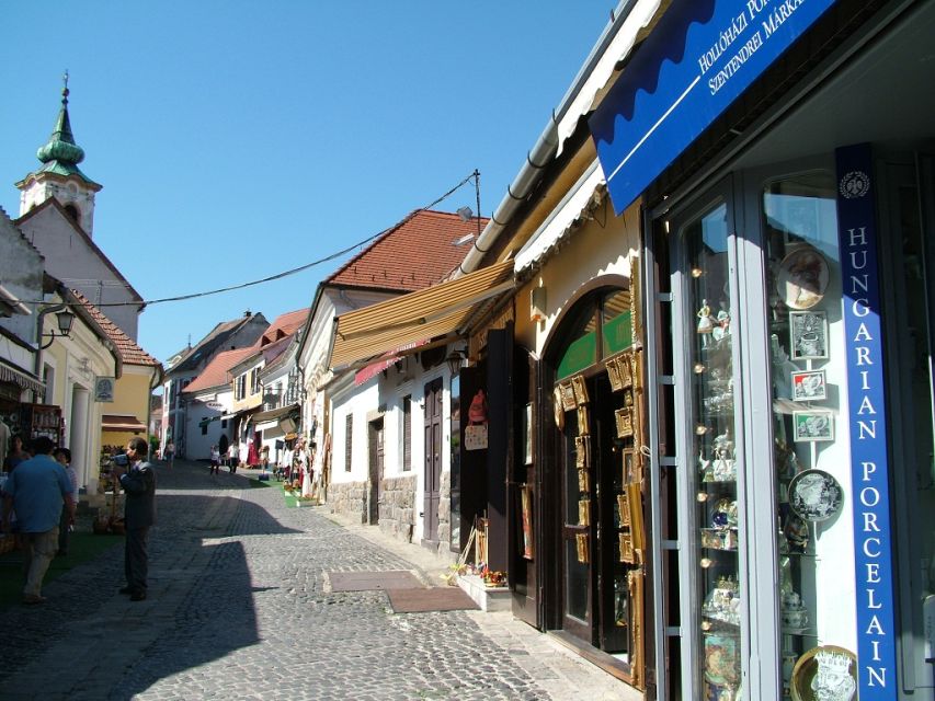 From Budapest: Szentendre Half-Day Tour - The ride from Budapest: bus time, and why it sets the mood