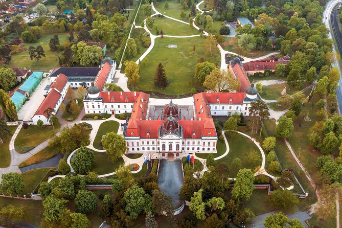 Godollo Sisi Castle and Szentendre Full-Day Private Tour from Budapest - The drive to Szentendre: baroque town time on the Danube