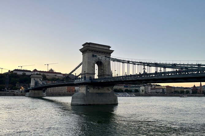 Half day Budapest city tour by car / minivan - Quick hits before you go
