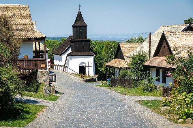 HOLLÓKŐ UNESCO World Heritage site + Eger Castle Private guided tour - Price and value: what $240.30 per person really covers