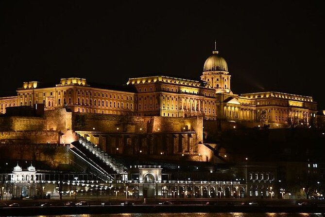 Hungarian History Walking Tour with food tasting - Key Highlights You Can Feel Fast