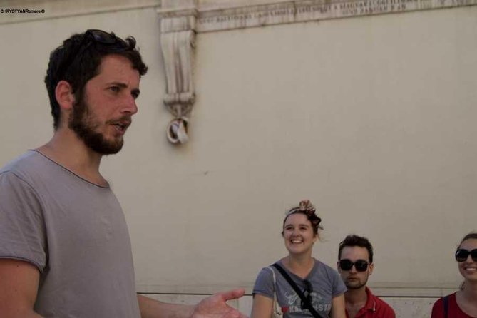 Hungarian History Walking Tour with food tasting - Food tasting in Budapest, paprikás krumplin and simple comfort