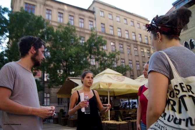 Hungarian History Walking Tour with food tasting - Who should book this Hungarian History Walking Tour