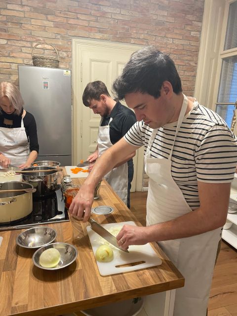 Hungarian Premium Cooking Class with 4-course meal - Key things to love about this Hungarian cooking class