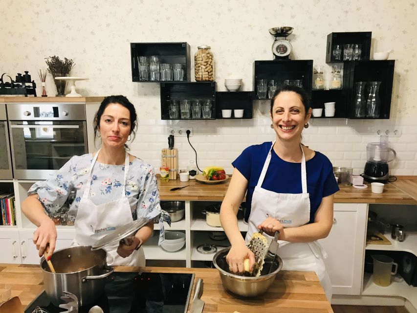 Hungarian Premium Cooking Class with 4-course meal - A cosy flat class in central Budapest, not a restaurant show