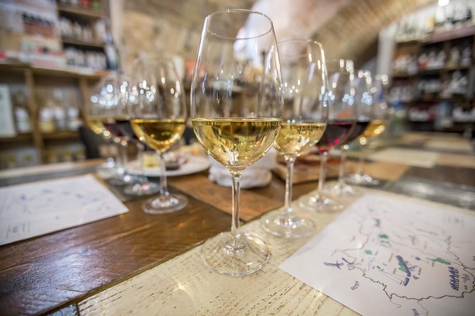 Hungarian Wine Tasting (with Cheese and Charcuterie) in Budapest - The wine rundown: how to taste smarter in 5 pours