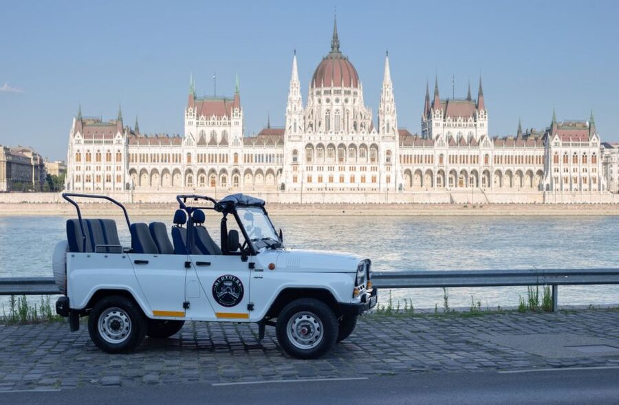 Iconic Budapest tour with Classic Russian Jeep and G-Wagon - Russian UAZ or Mercedes G-Wagon, and why it changes Budapest