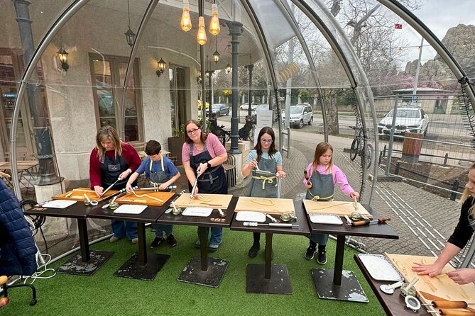 Kürtőskalács: Chimney Cake Workshop in City Park Budapest - The meeting point near the animals, and why timing matters