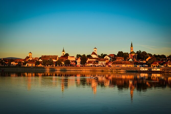 Luxurious, private day cruise with a waterlimousine to Szentendre - Comfort details that affect your real day on the water
