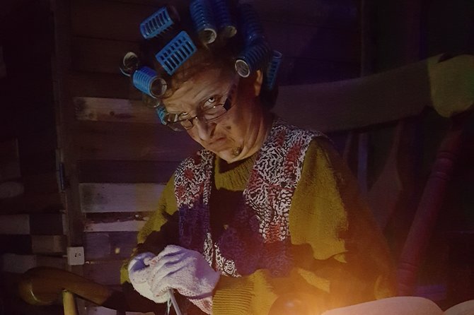 Nightmare in Budapest Interactive Horror Experience - How the show plays out across 400 m2 of themed rooms
