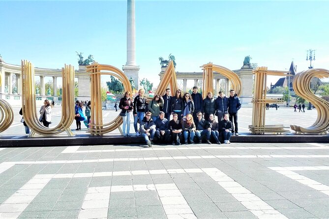 Original Budapest Walking Tour - Why This Budapest Walk Starts at St. Stephen’s Basilica