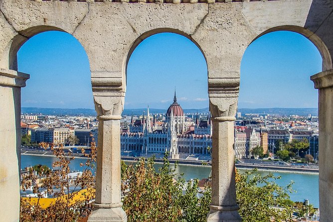 Private 4-hours City Tour of Budapest with private guide and Hotel Pick-up - Stop 4: Hungarian State Opera House, brief guided viewing with ticket optional