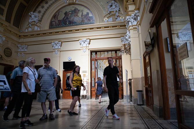 Private Budapest Walking Tour with Cake & Coffee - Price and value for a private 3.5-hour walking tour