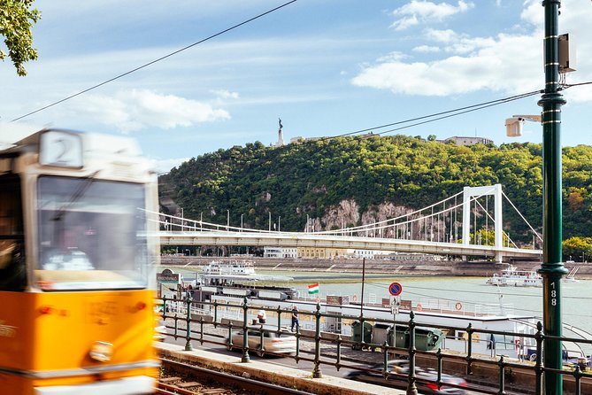 Private City Kickstart Tour: Budapest - Vigadó Square (Vigado ter): a short stop with a strong visual cue