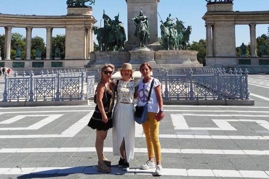 Private Custom Tour with Local Guide Budapest - Photo Stops and Exterior Views That Make the City Click