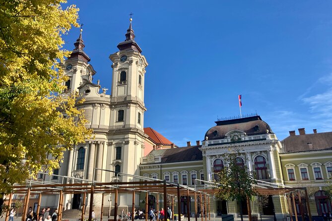 Private Full Day Tour to Eger - History, Culture and Wine - The Kethüda Minaret: 97 steps for big views