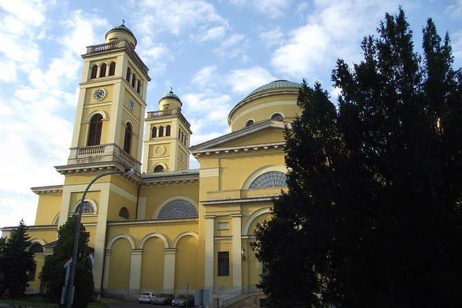 Private Full Day Tour to Eger - History, Culture and Wine - Dobó István tér and the Cathedral: Eger beyond the fortress