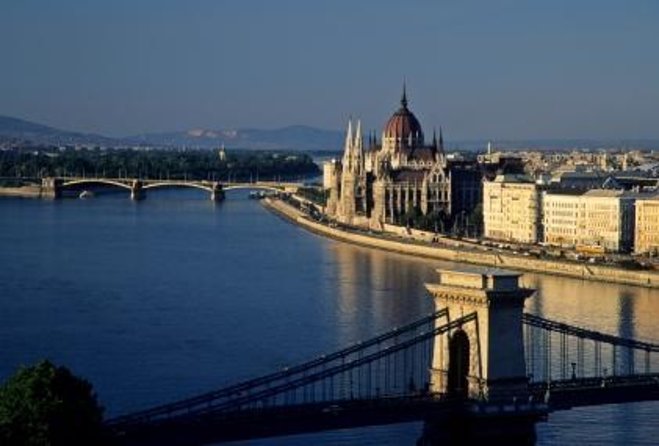 Private or SmallGroup Budapest Danube Bend Tour Lunch and Cruise - Key Things I’d Plan Around