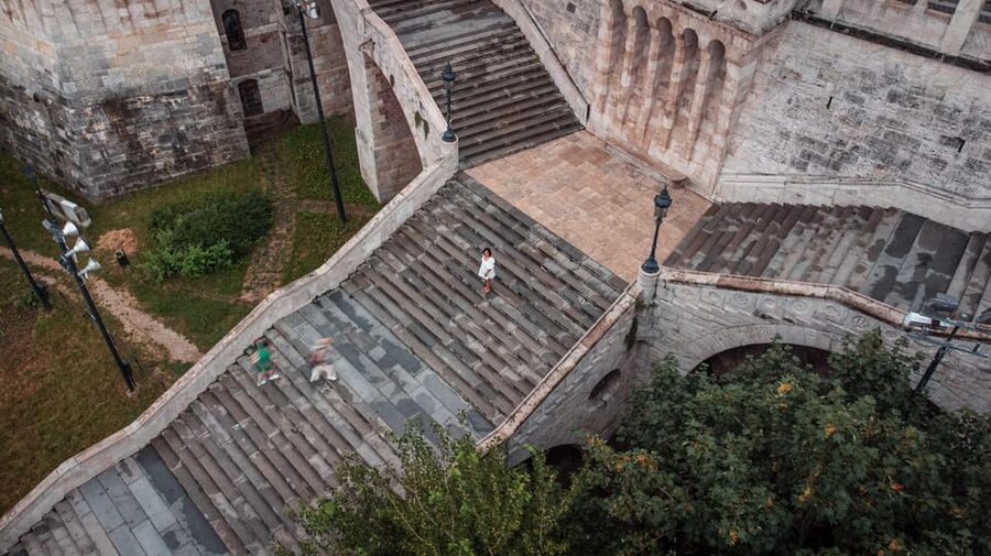 Private photography photo session at Fisherman Bastion - Retouched photos and fast delivery, what you should expect