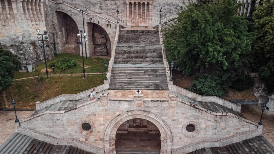 Private photography photo session at Fisherman Bastion - Best timing tips for real results