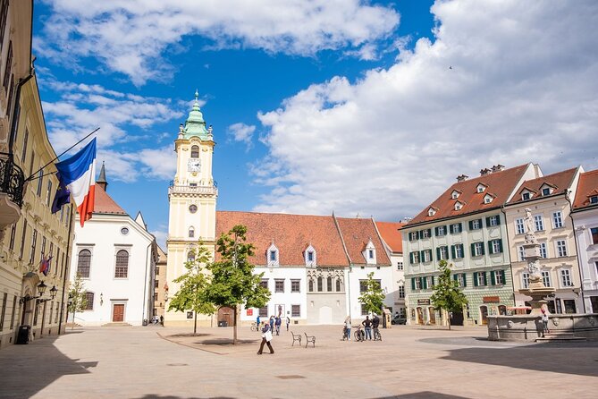 Private Tour from Budapest to Prague Sightseeing - Key Things You’ll Notice on This Private Day
