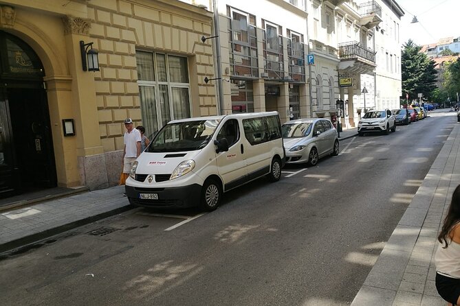 Private Transfer from Budapest city to Budapest Airport - departure - The timing that actually matters: get there early, not rushed
