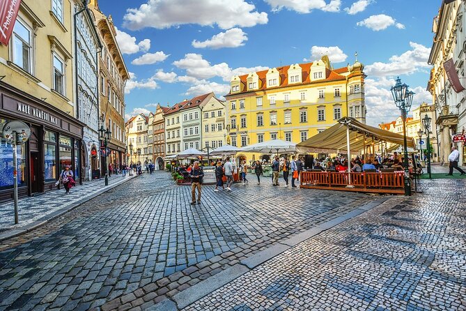 Private Transfer from Budapest to Prague with 2 hours for sightseeing - The Driver Experience: Friendly English, Not a Licensed Guide