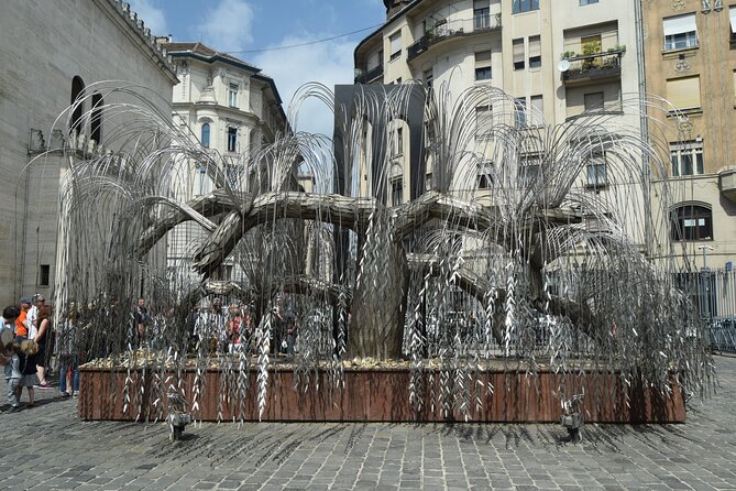 Private Walking Tour in The Jewish District Budapest - Kóser Piac: a practical look at Jewish life beyond monuments