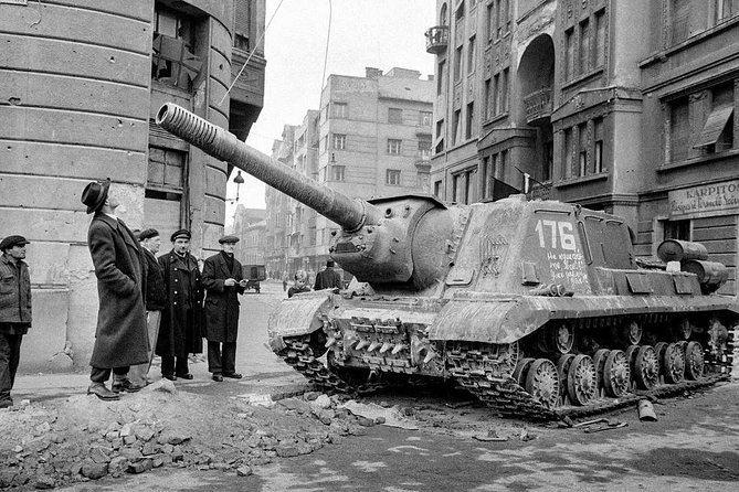 Rise Against the Soviet: The 1956 Revolution - Private Tour - Stop 3: Bem Square student protests and a ride-friendly break at Bambi Eszpresszó