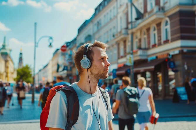 Self Guided Tour In Budapest With 100 Captivating Audio Stories - Big National Symbols: Hungarian Parliament, Heroes’ Square, and Major Squares