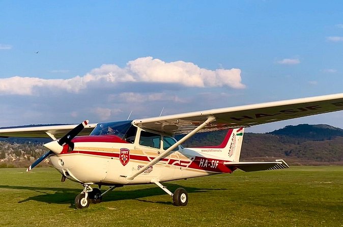 Sightseeing flight over Budapest - Who This Private Flight Is Best For