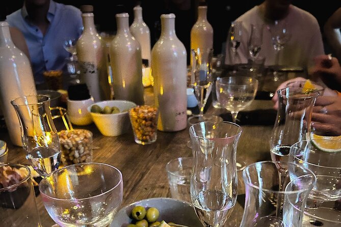 Solo Spirits Lavender Gin Experience - A 3-hour lavender gin class in Budapest, with your hands on the tools