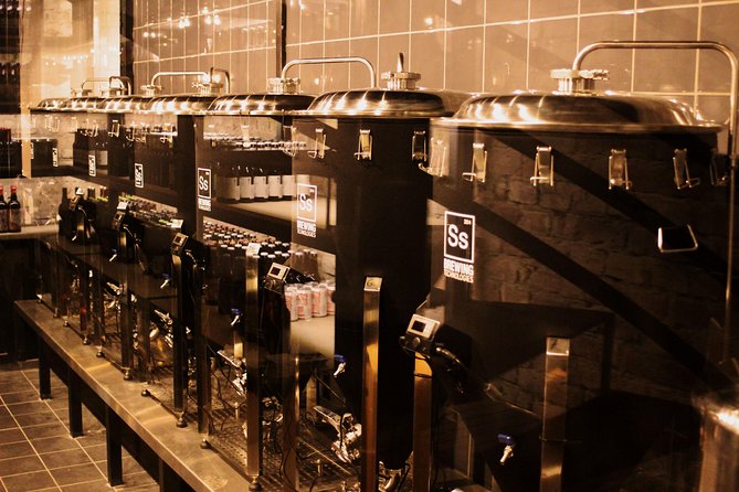 SÖR - The Ultimate Budapest Craft Beer Tour - Beer tastings and Hungarian snack pairings, why it works