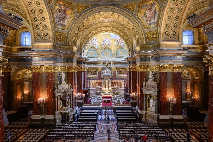 St. Stephen's Basilica: VIP Concert & After Hours Dome Visit - The concert in St. Stephen’s Basilica, first-row and no intermission