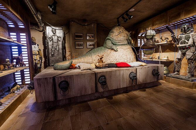 Star Wars story Museum Ticket Pass - Authentic collectibles, from maquettes to life-size figures