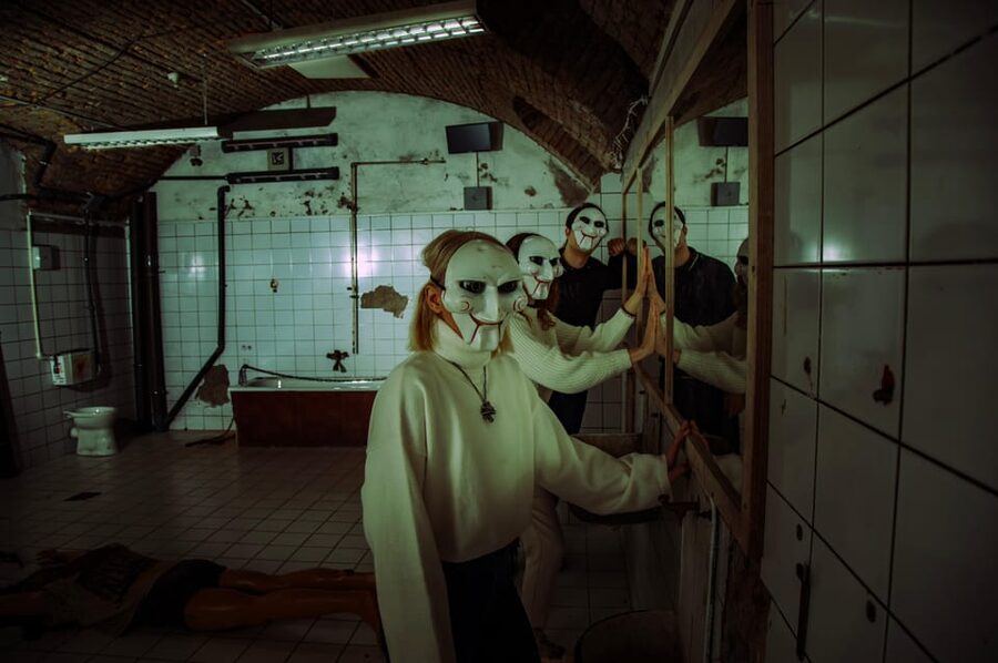The Real Saw | Escape Room by PÁNiQ SZOBA - The Real Saw vibe: movie-accurate horror, practical challenge