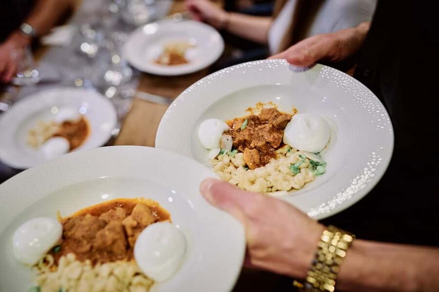 Tipsy Guided Food Tour with Drinks Included in Budapest - First stop: Hungarian roots through Jewish-Hungarian cuisine