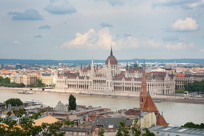 Walk in Buda with Hospital in the Rock Underground Cave Visit - Stop 2: Fisherman’s Bastion panoramas, with a practical pacing note