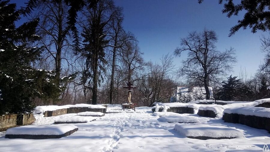Walk to recent and aged spiritual sanctuaries near Budapest - The Startrail to Church of Pilis, where Hungarian history is carved in wood