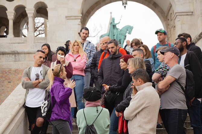 Walking tour in the Buda Castle incl. Fisherman's Bastion - Hadik equestrian statue: the lucky-touch moment
