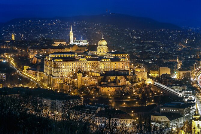 Welcome to Budapest 3 hrs Must See Private Tour by car - Jewish Heritage in the Dohány Street Synagogue Area