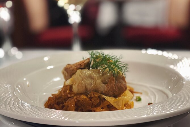 Wine & Food Tasting Cruise on the Danube - Group Size, Seating, and the Comfort Question
